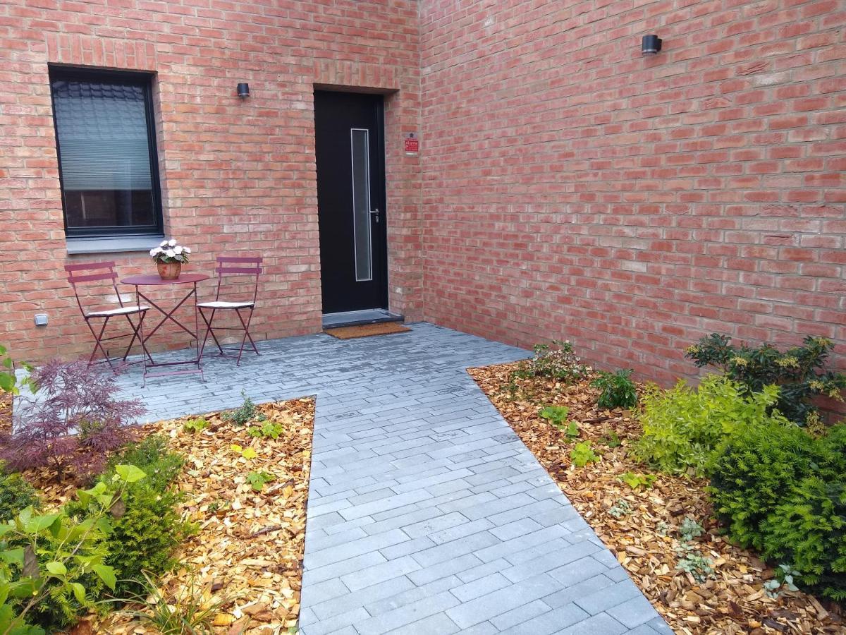Les Agapanthes Bed & Breakfast Camphin-en-Pevele Exterior foto